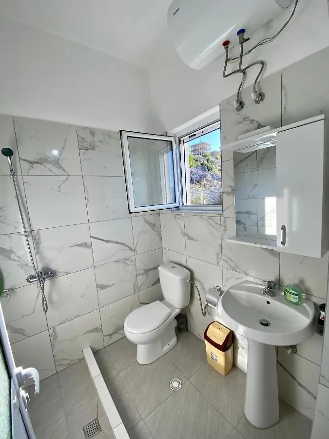 Apartmente Pamela Sarande 0*,  Albania