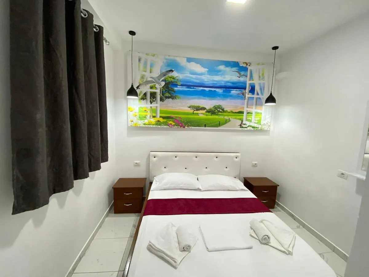 סרנדה Apartmente Pamela