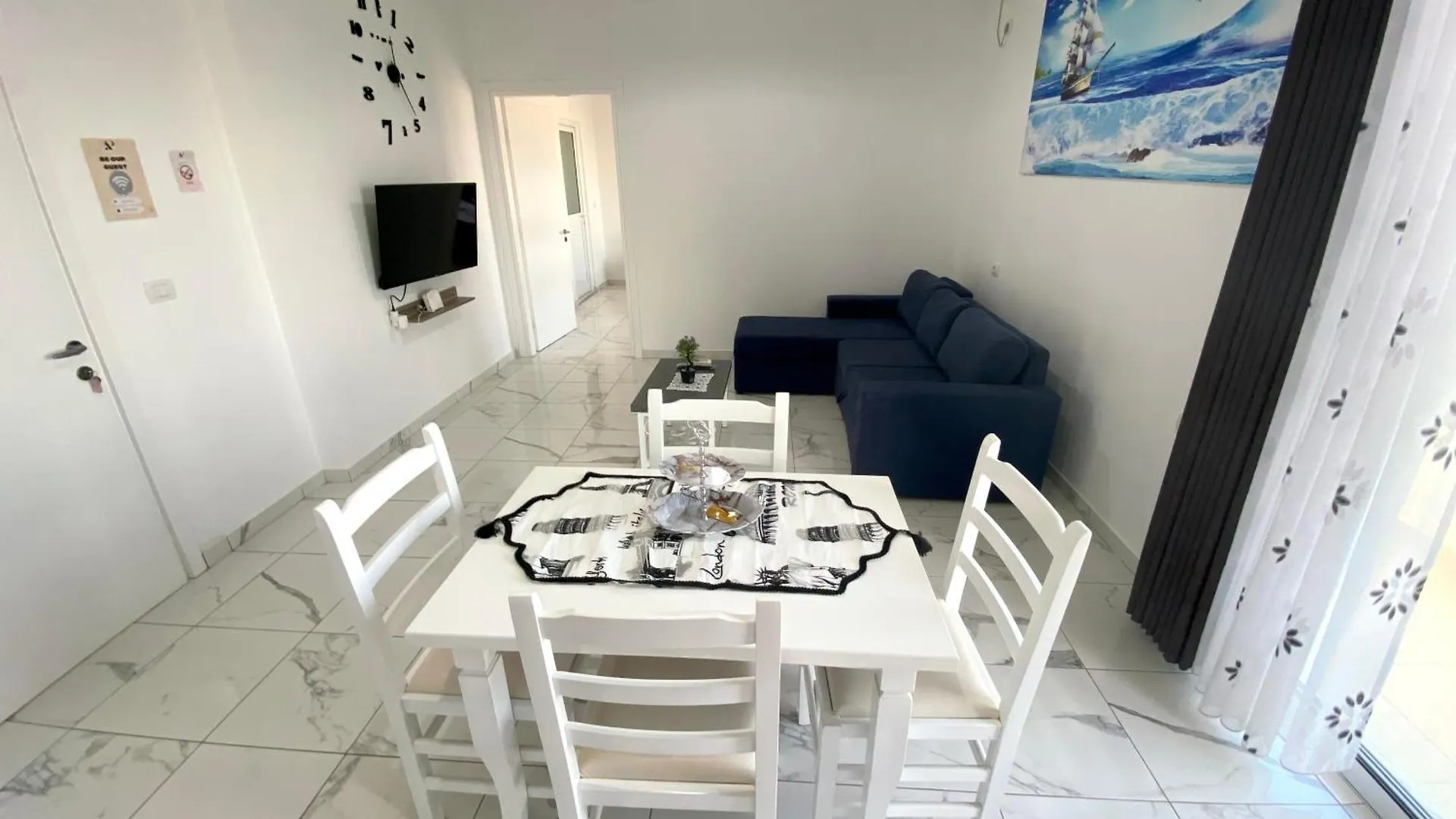 Apartmente Pamela Sarande 0*,