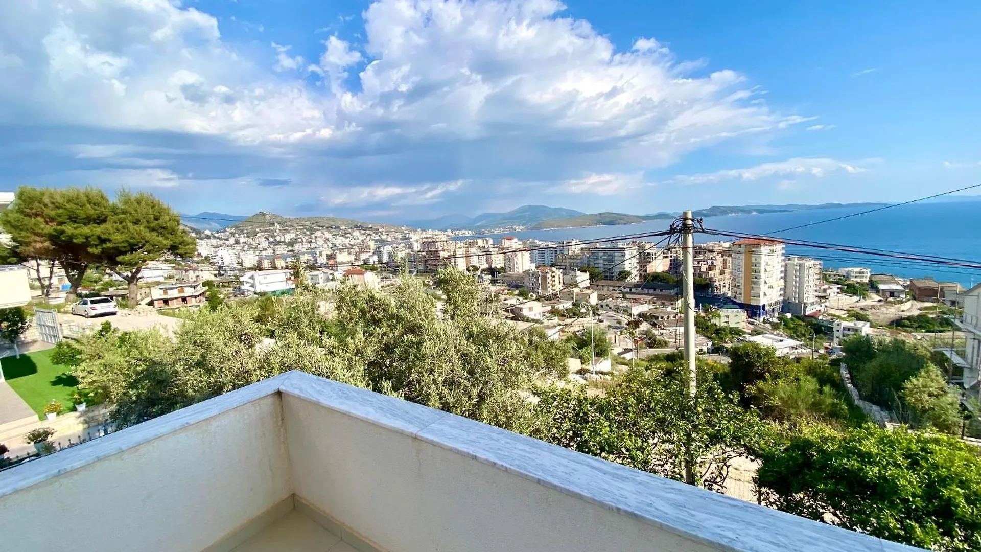 סרנדה Apartmente Pamela דירה